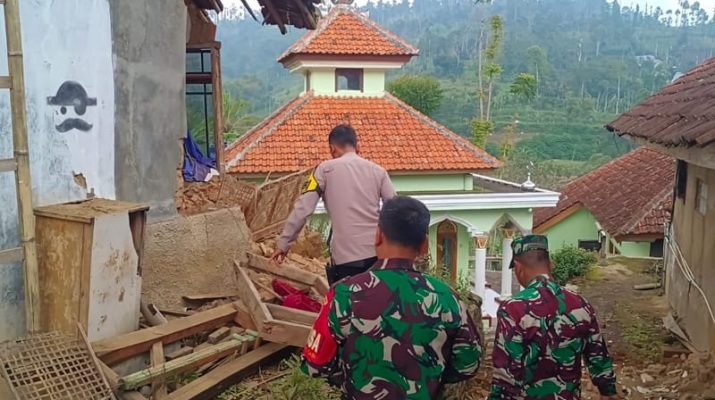 Gempa Magnitudo 4,2 Guncang Garut, Sejumlah Rumah Rusak Parah