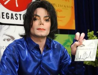 12 Lagu Tak Tersentuh Michael Jackson Ditemukan di Unit Penyimpanan