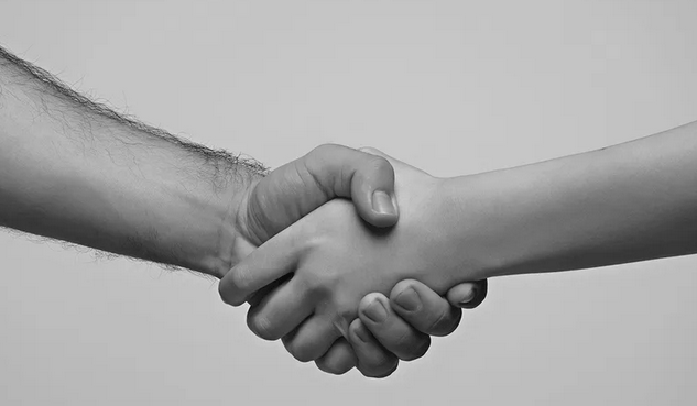 Gempuran Israel Berlanjut di tengah Suasana Natal di Gaza