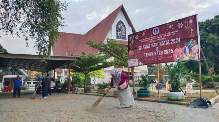 Peringati Hari Amal Bakti ke-79, Kemenag Kota Palu Bersihkan Rumah Ibadah