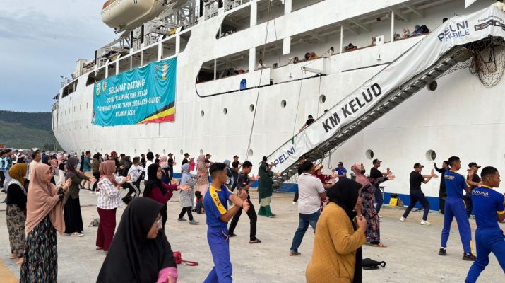 Hotel terapung KM Kelud dikunjungi 14 ribu orang selama PON XXI