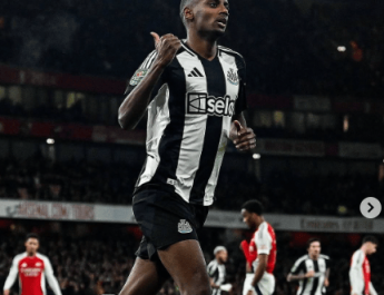 Carabao Cup : Newcastle Menang atas Arsenal 2-0, Alexander Isak Tepis Ada Pelanggaran Gol