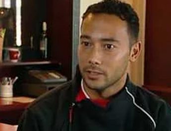 Mengenal Denny Landzaat, Calon Asisten Pelatih Timnas Indonesia