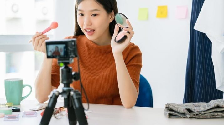 Ubah Hobi Jadi Sumber Penghasilan