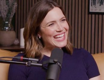 Keluarga Mandy Moore Mengungsi di Rumah Hilary Duff Akibat Kebakaran di Los Angeles