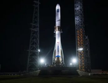 Peluncuran Perdana Roket New Glenn Blue Origin Ditunda Lagi Hingga 16 Januari  