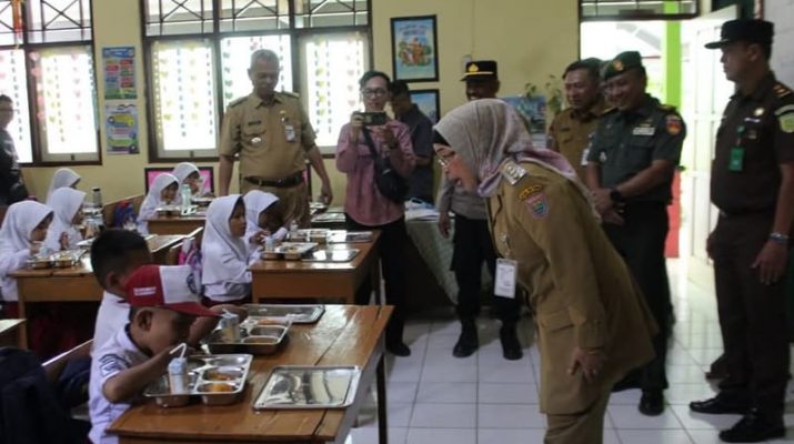Awas, Program MBG Dimanfaatkan Penipu Mencari Mangsa