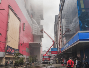 Dinsos DKI Bantu Urus Asuransi Korban Kebakaran Glodok Plaza