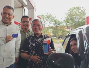 Masyarakat Nilai Fuel Card Pertalite Perumit Proses Pembelian BBM di Batam