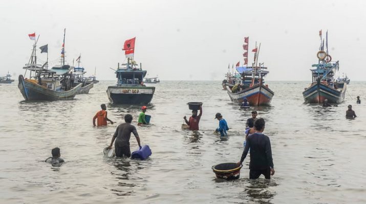 Nelayan Kecil di Yogyakarta Keluhkan Operasional Kapal-Kapal Besar