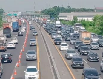 Contraflow Tol Jakarta Cikampek Berlaku di KM 47 – KM 65