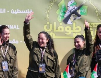 Empat Tentara Perempuan Israel Diserahkan untuk Bebaskan 200 Tahanan Palestina