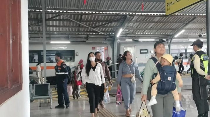 61.816 Penumpang Gunakan KAI Jember Saat Libur Isra Mir