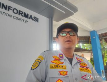 TJ layani pemilir yang tiba dini hari di Terminal Kampung Rambutan
