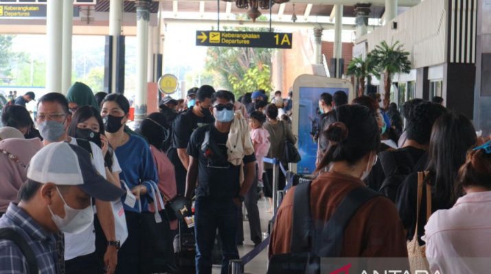 Hari ini jumlah pemudik di Bandara Soetta tembus 164.575 orang