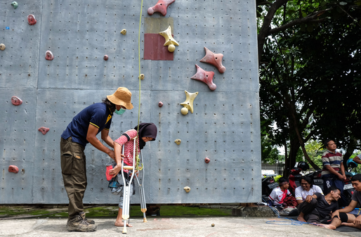 Seleksi Nasional Atlet Pelatnas Panjat Tebing Digelar di Bekasi