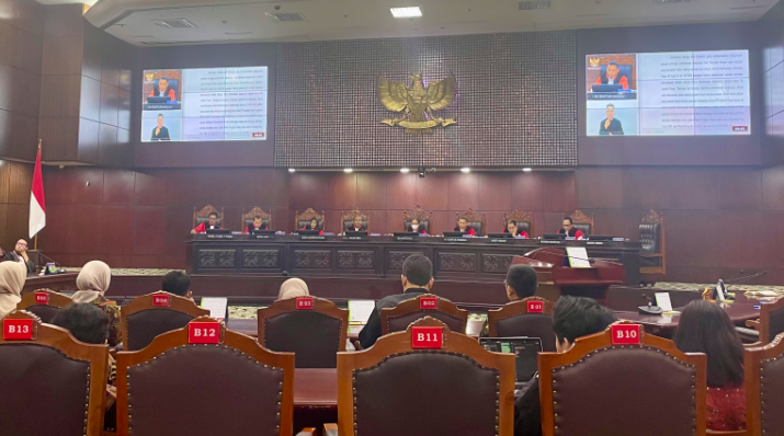 MK Tanya Dosa Khofifah-Emil Sehingga Harus Didiskualifikasi