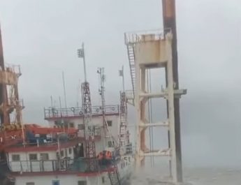 Tiga Kapal Kandas di Pelabuhan Tanjung Emas Semarang Dampak Cuaca Buruk di Perairan Utara