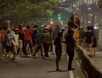 Tawur Gunakan Bom Molotov di Jaktim, 8 Orang Diamankan