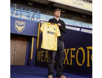 Hari Ini, Naturalisasi Ole Romeny akan Diproses di DPR