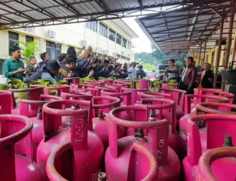 Komplotan Pengoplos Elpiji Bersubsidi Digulung, Tersangka Raup Miliaran Rupiah