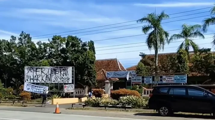 Sekolah Dituduh Lalai Daftar, Ratusan Siswa Demo karena Terancam Gagal Ikuti SNBP