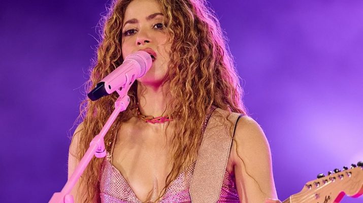 Shakira Batalkan Konser di Peru Karena Dirawat di Rumah Sakit