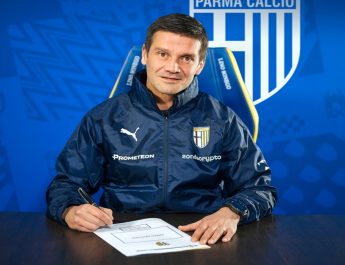 Parma Tunjuk Cristian Chivu Sebagai Pelatih Usai Memecat Fabio Pecchia