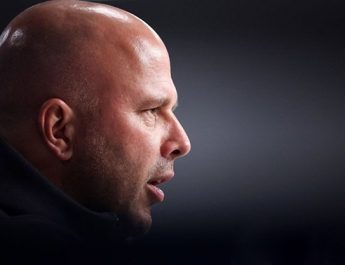 Slot tak menyesal rotasi pemain saat Liverpool kalah dari Plymouth