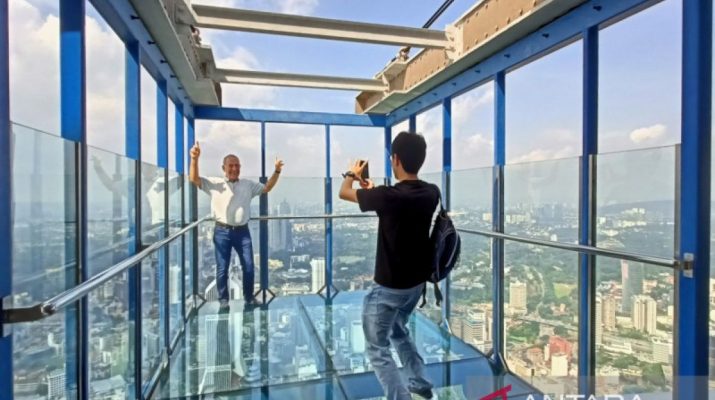 Sensasi menikmati Kuala Lumpur dari ketinggian