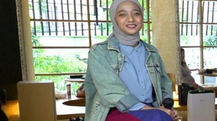 Melancong praktis ala Chiki Fawzi