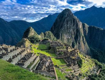 Makam kuno Inca ditemukan di bawah tanah rumah