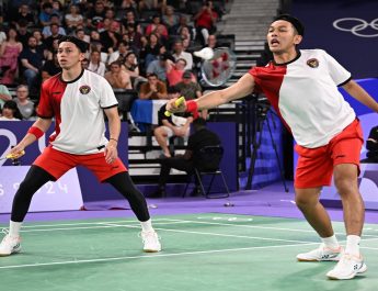 Jelang Semifinal World Tour Finals, Fajar Alfian Fokus Pulihkan Cedera