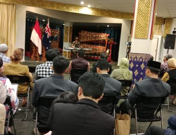Pianis Muda  Jefri Setiawan Kembali Harumkan Indonesia, Ukir Prestasi  Raih Rekor Dunia di Australia