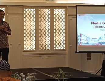 Tel-U Integrasikan Teknologi AI ke Berbagai Aspek di Kampus