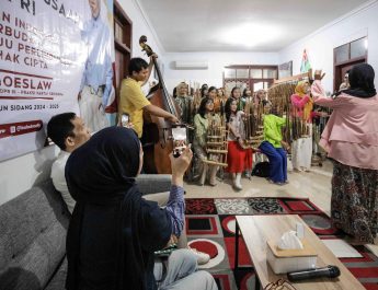 Kunjungi Jabar, Melly Goeslaw Perkuat Kesadaran Hukum Pelaku Seni dan Usaha Kreatif