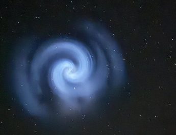 Misteri Spiral Biru di Langit Eropa: Fenomena Alam atau Ulah Alien?