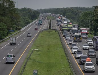Puncak Arus Mudik di Tol Cipali Diprediksi Terjadi Hari Ini