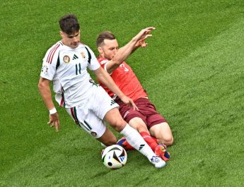 Liverpool incar Milos Kerkez untuk musim depan