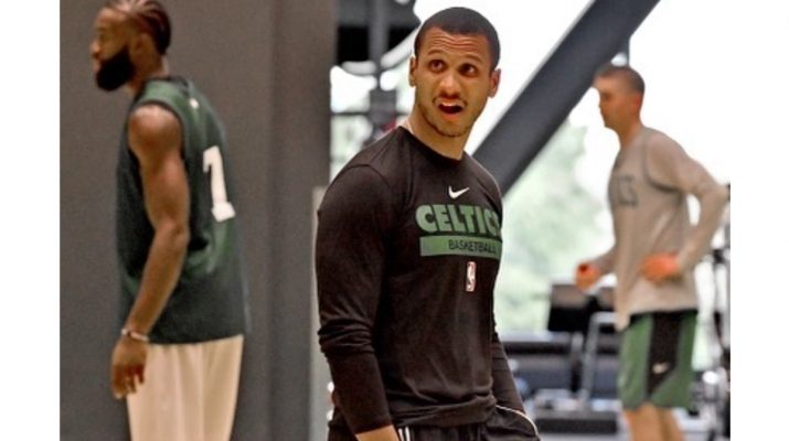 Joe Mazzulla Tegaskan tidak Ada Tekanan bagi Boston Celtics untuk Pertahankan Gelar NBA