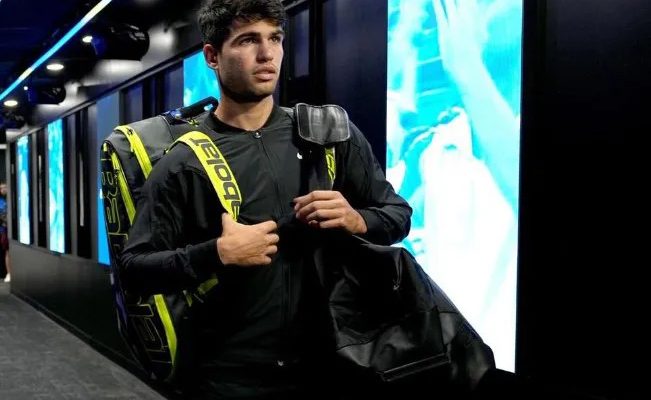 Carlos Alcaraz Tergiur Nilai Hadiah Turnamen Tenis di Arab Saudi