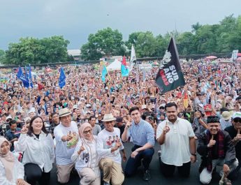 Verrell Bramasta Hadiri Kampanye Akbar Pasangan Jimat di Subang