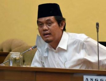 DPR Respons Soal Usulan KPU-Bawaslu Jadi Ad Hoc