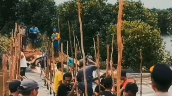 Terdampak Banjir, 5 TPS di Pekalongan Direlokasi