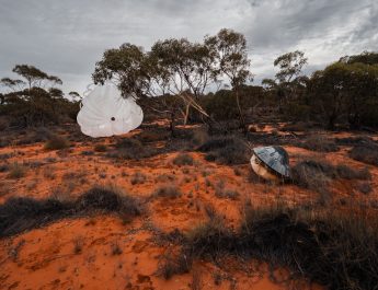 Kapsul Luar Angkasa Komersial W-2 Mendarat di Australia, Cetak Sejarah Baru