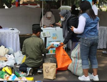 Bank Sampah Tingkatkan Kemandirian Masyarakat Jadi Nasabah