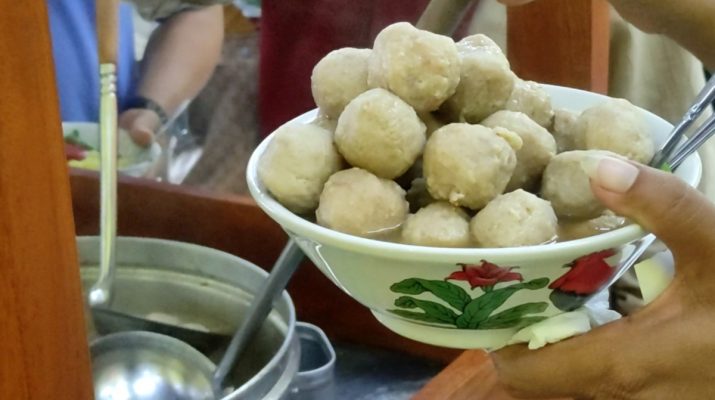 10 Rekomendasi Kuliner Bakso Terenak di Bandung