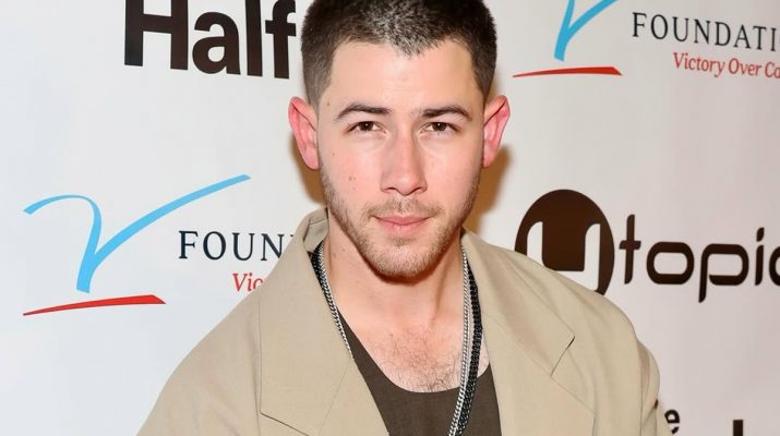 Nick Jonas Ungkap Pengalaman Hampir Koma dan Diagnosis Diabetes Tipe 1 di Usia 13 Tahun