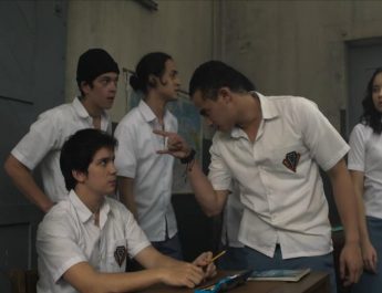 Bintang Film Pengepungan di Bukti Duri Ungkap Keresahan Mereka