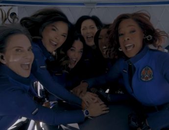 Gayle King dan Lauren Sánchez Tanggapi Kritik Usai Misi Luar Angkasa Perempuan Pertama Blue Origin